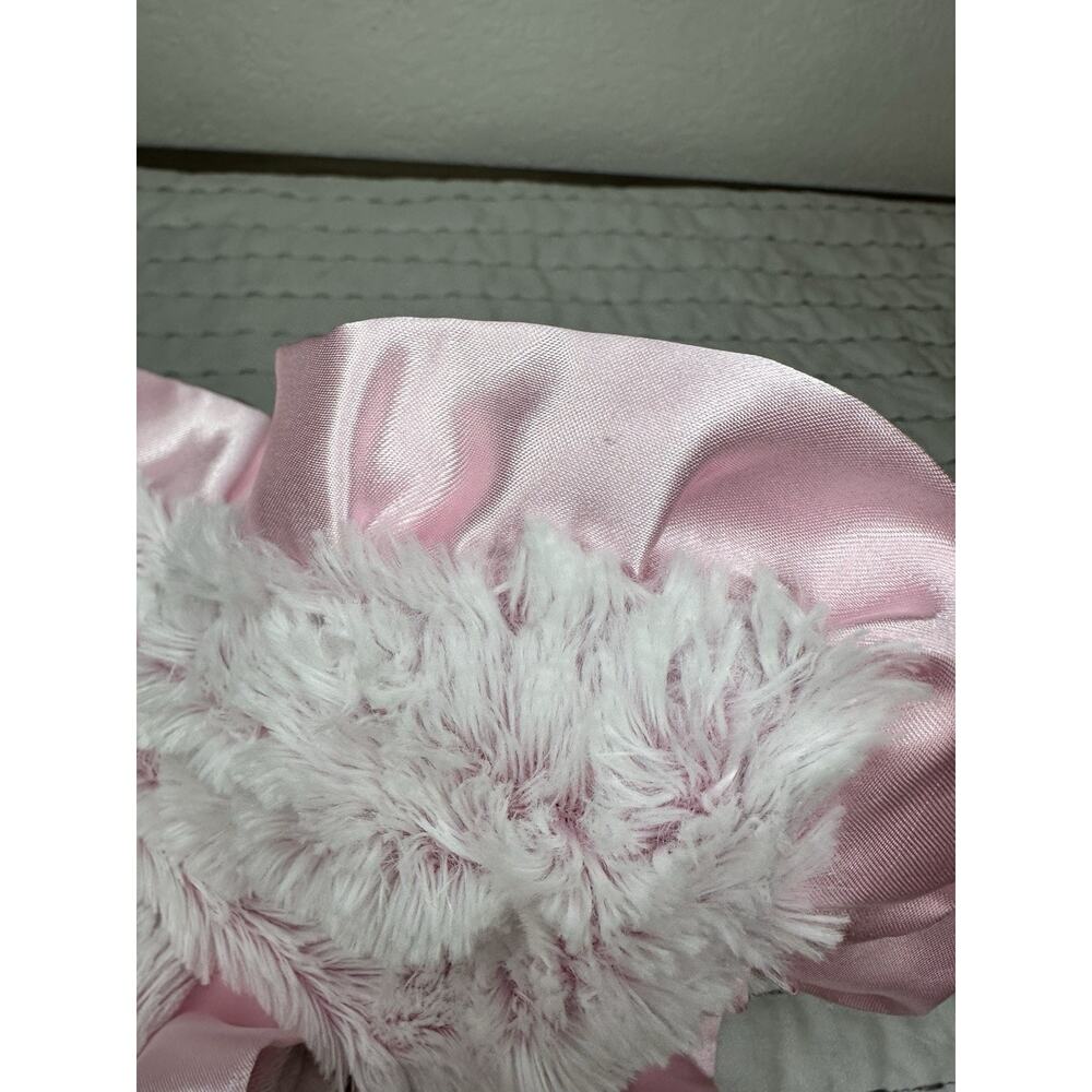 Parents Choice Solid Pink Plush Baby Blanket Satin Trim 30x40 Polyester - Picture 5 of 7